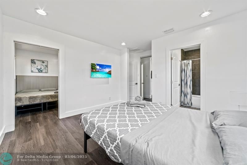 1215 NE 200th Street, Miami, FL 33179 Photo