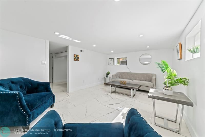 1215 NE 200th Street, Miami, FL 33179 Photo