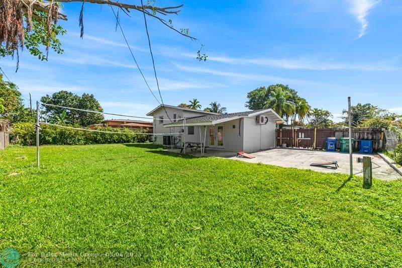 1215 NE 200th Street, Miami, FL 33179 Photo