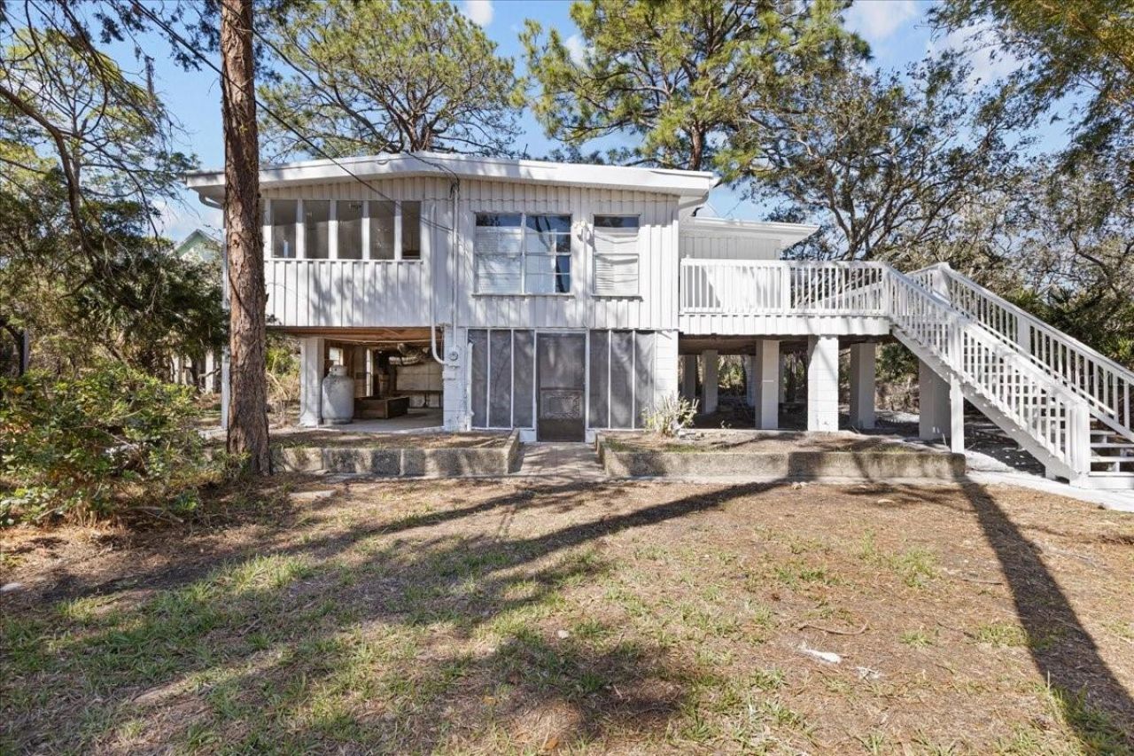 1149 Shell Crest Avenue, Cedar Key, FL 32625 Photo