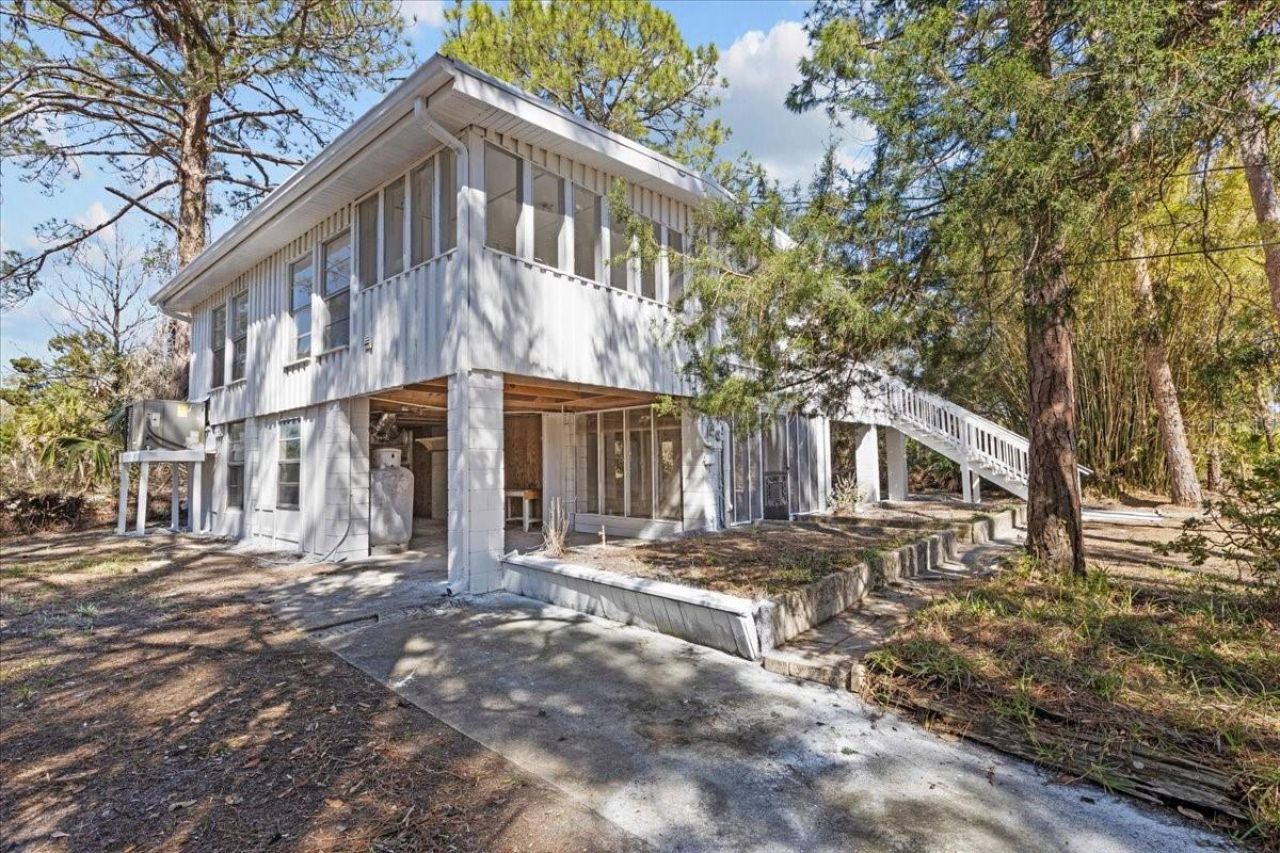 1149 Shell Crest Avenue, Cedar Key, FL 32625 Photo