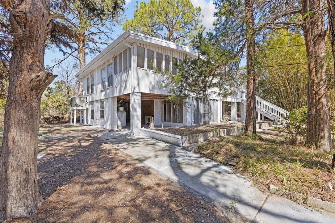 1149 Shell Crest Avenue, Cedar Key, FL 32625 Photo