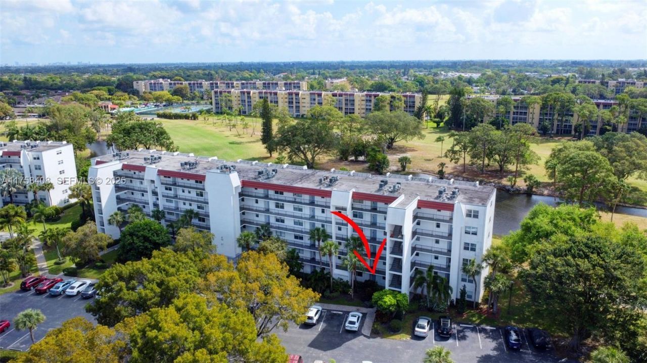 3597 Birdie Dr, Unit 107, Lake Worth, FL 33467 Photo