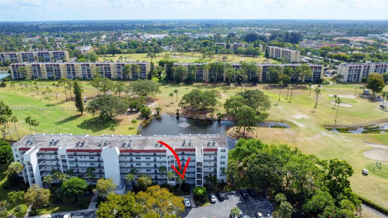 3597 Birdie Dr, Unit 107, Lake Worth, FL 33467 Photo