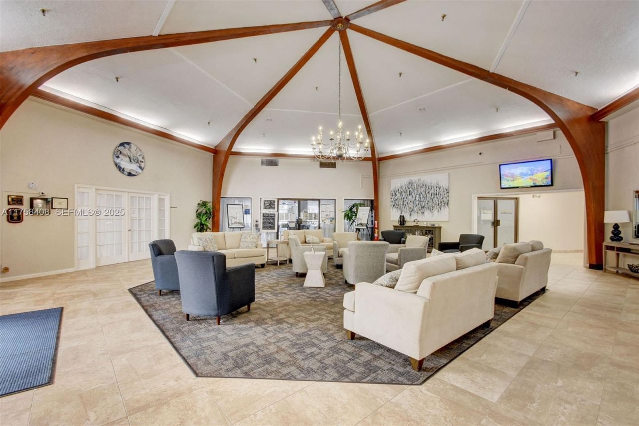 3597 Birdie Dr, Unit 107, Lake Worth, FL 33467 Photo
