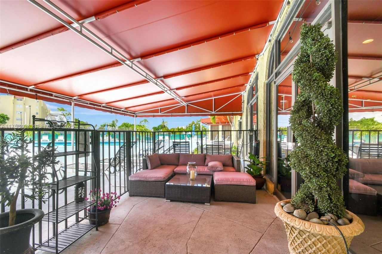 3597 Birdie Dr, Unit 107, Lake Worth, FL 33467 Photo