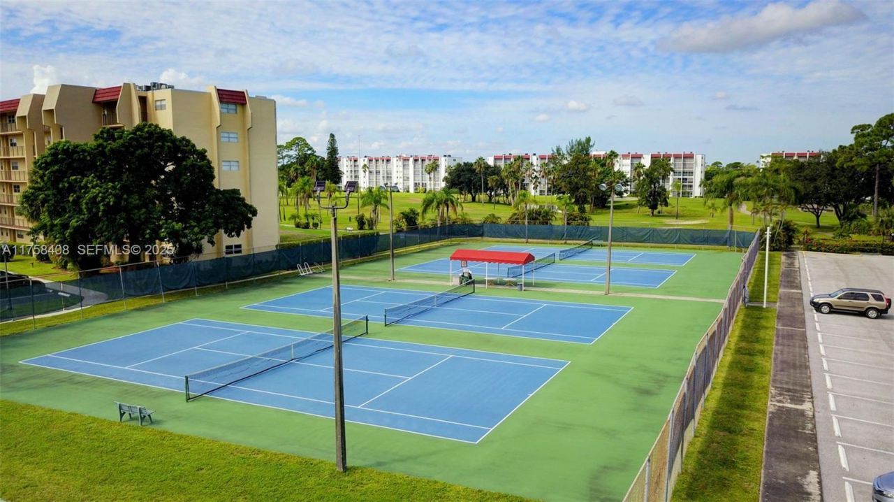 3597 Birdie Dr, Unit 107, Lake Worth, FL 33467 Photo