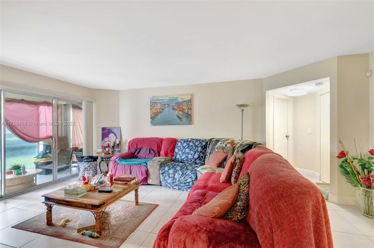 3597 Birdie Dr, Unit 107, Lake Worth, FL 33467 Photo