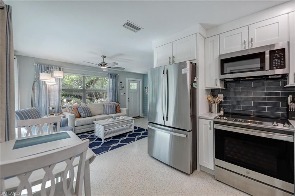 1012/1014 E Gulf Dr, Sanibel, FL 33957 Photo