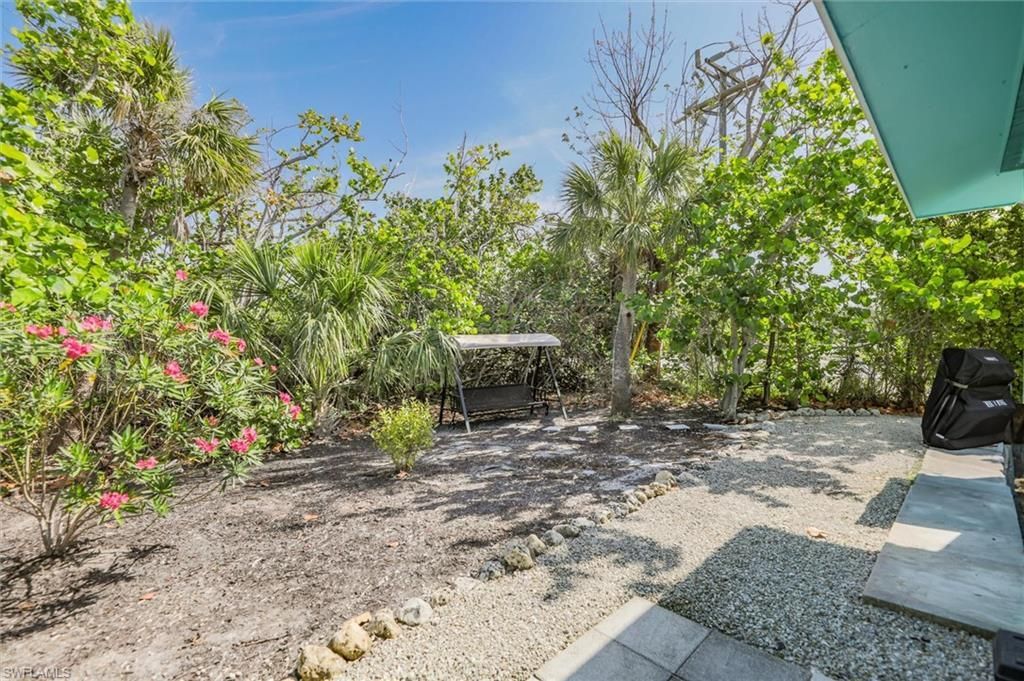 1012/1014 E Gulf Dr, Sanibel, FL 33957 Photo