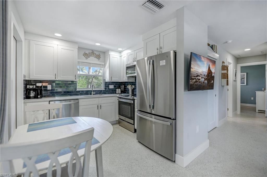 1012/1014 E Gulf Dr, Sanibel, FL 33957 Photo