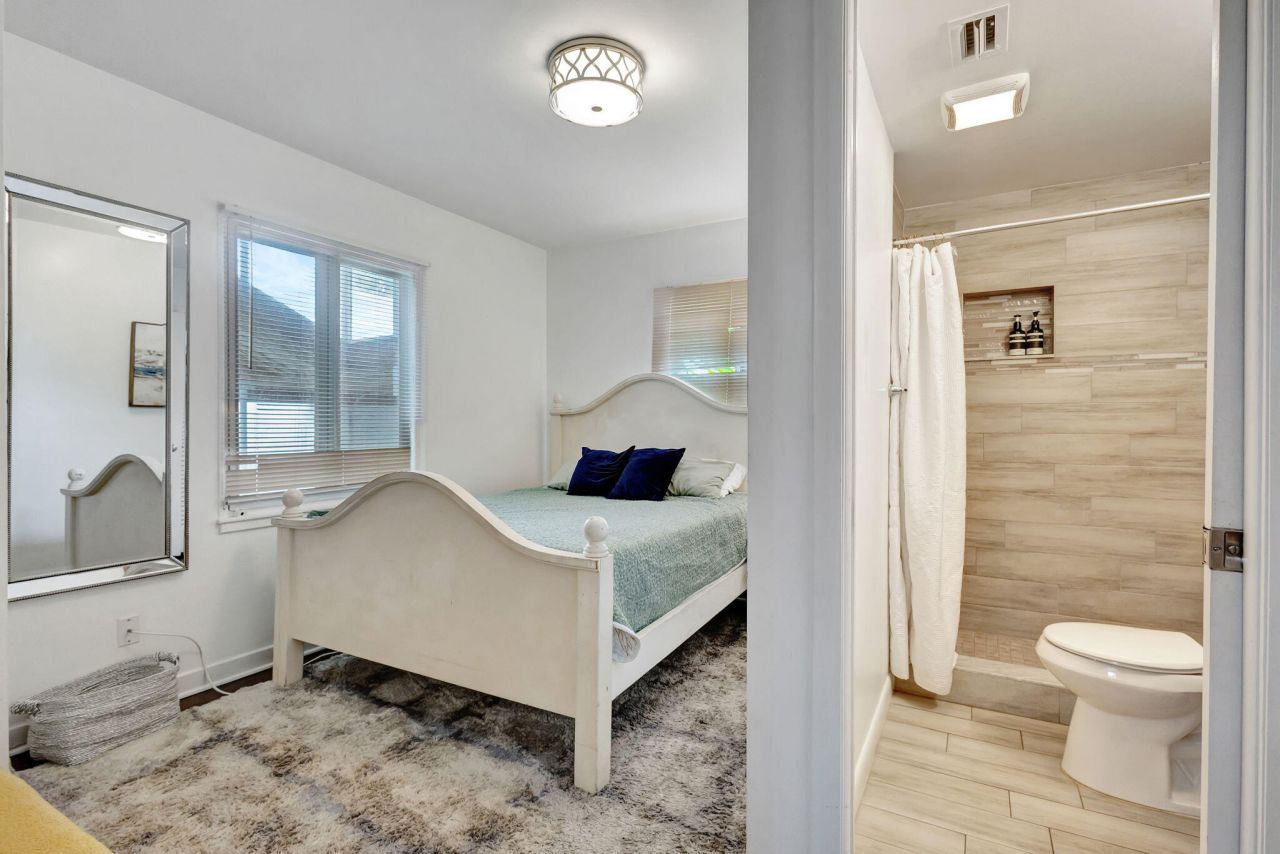 513 45th Street, West Palm Beach, FL 33407 Photo