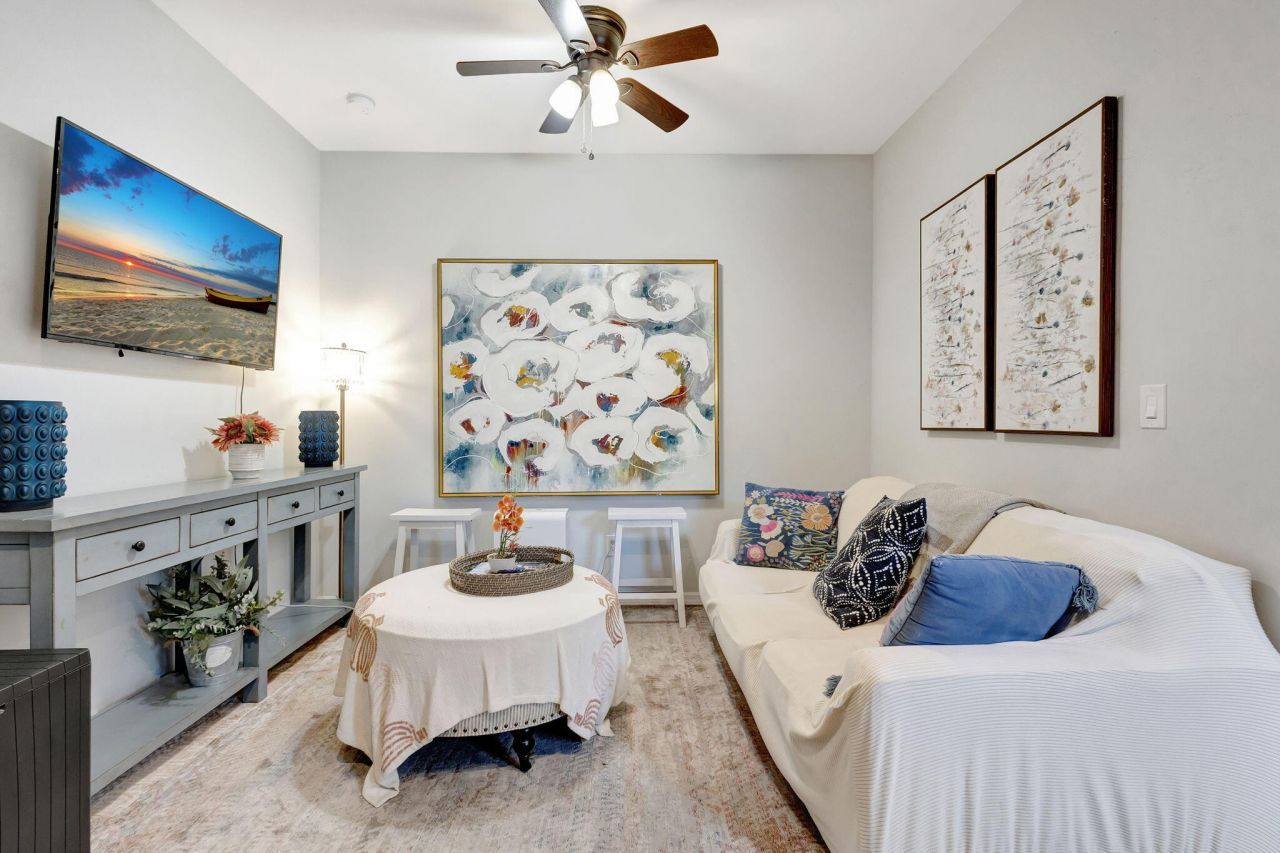 513 45th Street, West Palm Beach, FL 33407 Photo