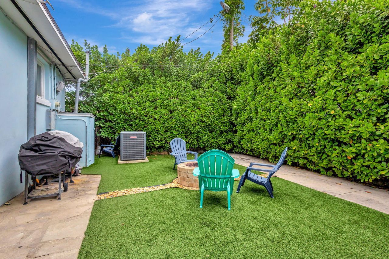 513 45th Street, West Palm Beach, FL 33407 Photo