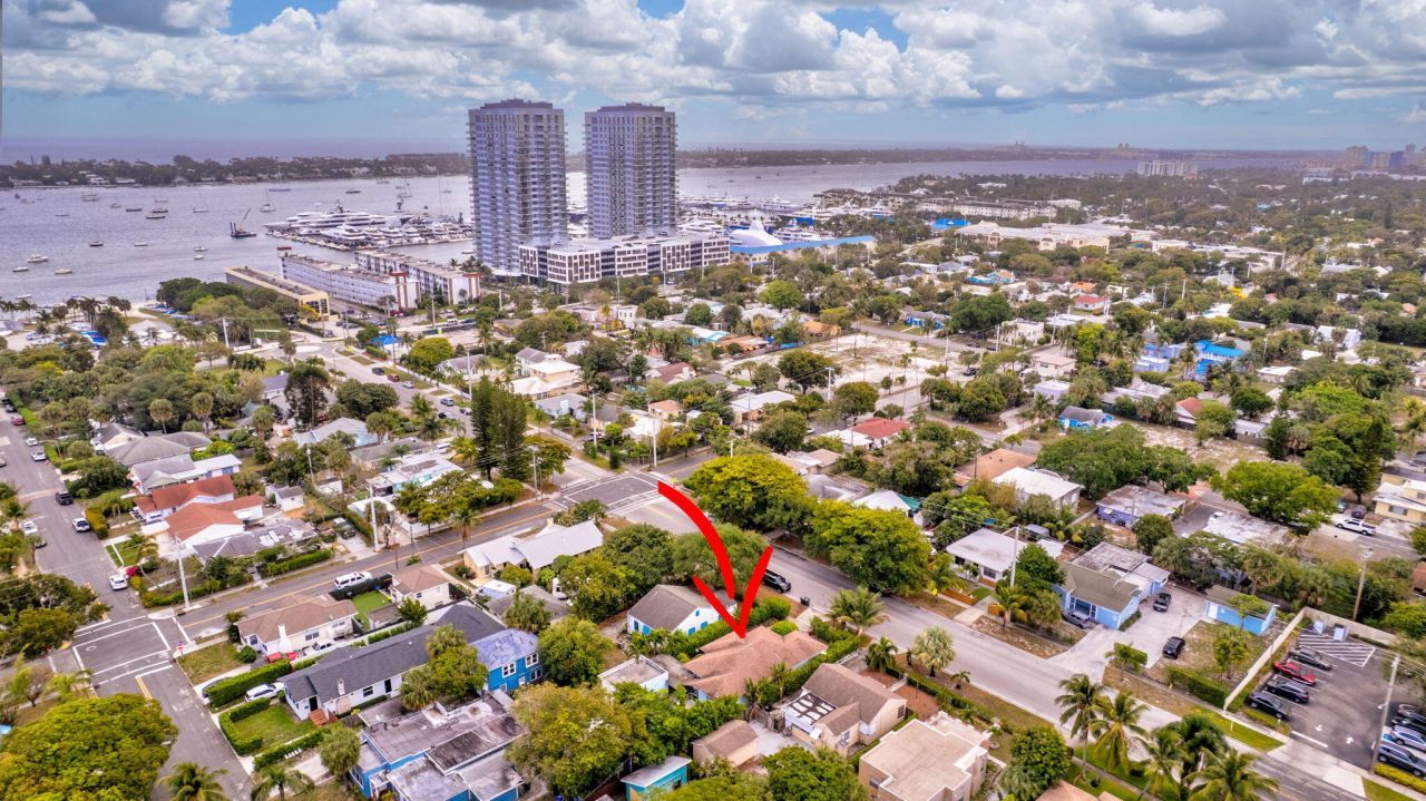 513 45th Street, West Palm Beach, FL 33407 Photo