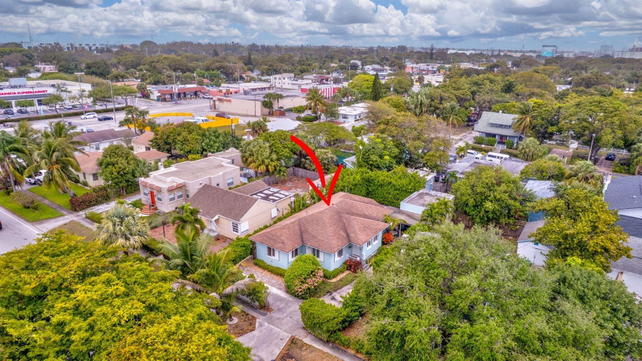 513 45th Street, West Palm Beach, FL 33407 Photo