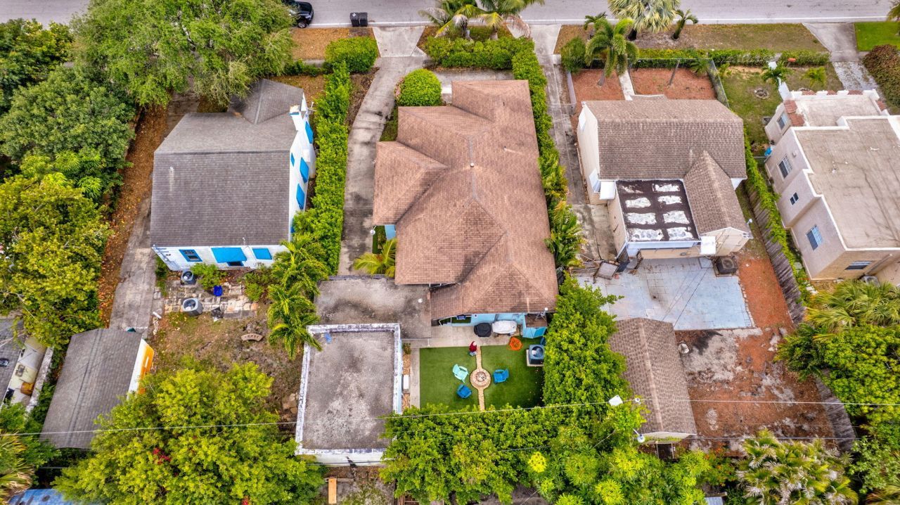 513 45th Street, West Palm Beach, FL 33407 Photo