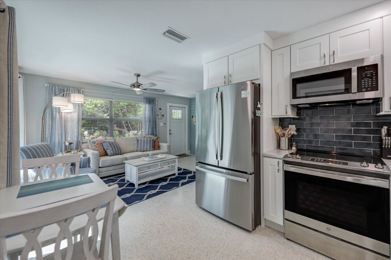 1012/1014 E Gulf Dr, Sanibel, FL 33957 Photo