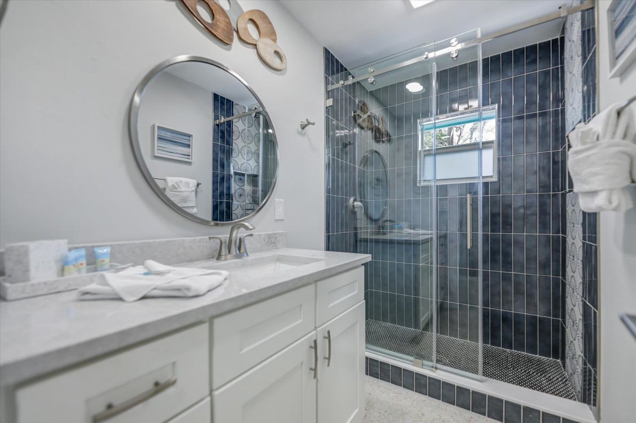 1012/1014 E Gulf Dr, Sanibel, FL 33957 Photo