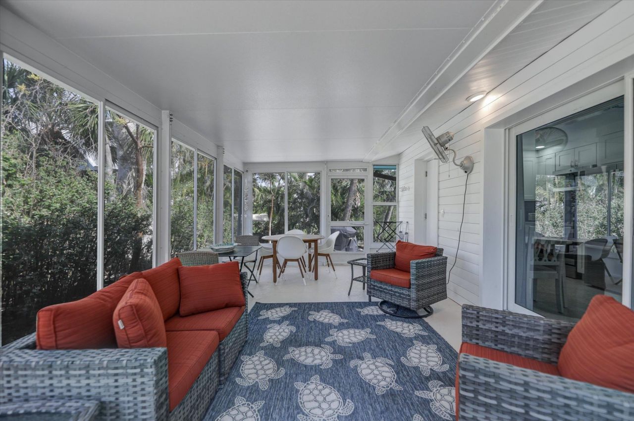 1012/1014 E Gulf Dr, Sanibel, FL 33957 Photo