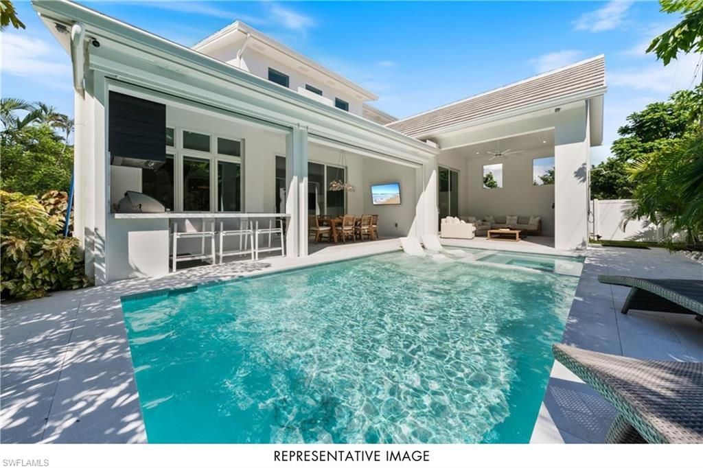 1105 Hollygate Ln, Naples, FL 34103 Photo