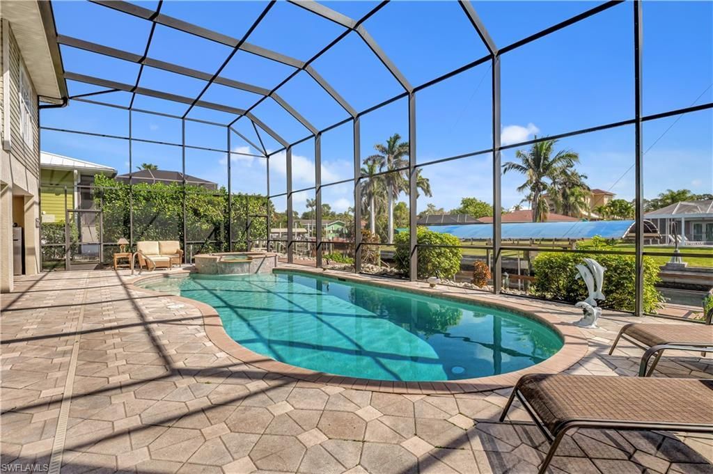 27041 Flamingo Dr, Bonita Springs, FL 34135 Photo