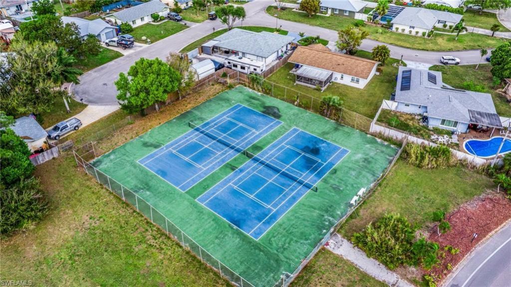 7025 New Post Dr, Unit 1, North Fort Myers, FL 33917 Photo