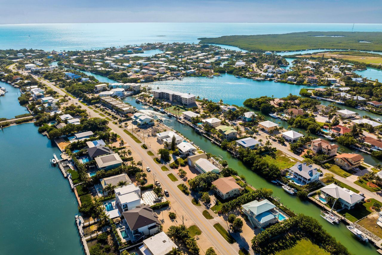 415 Sombrero Beach Road, Marathon, FL 33050 Photo