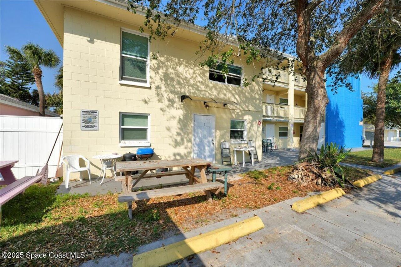 7521 Magnolia Avenue, Cape Canaveral, FL 32920 Photo