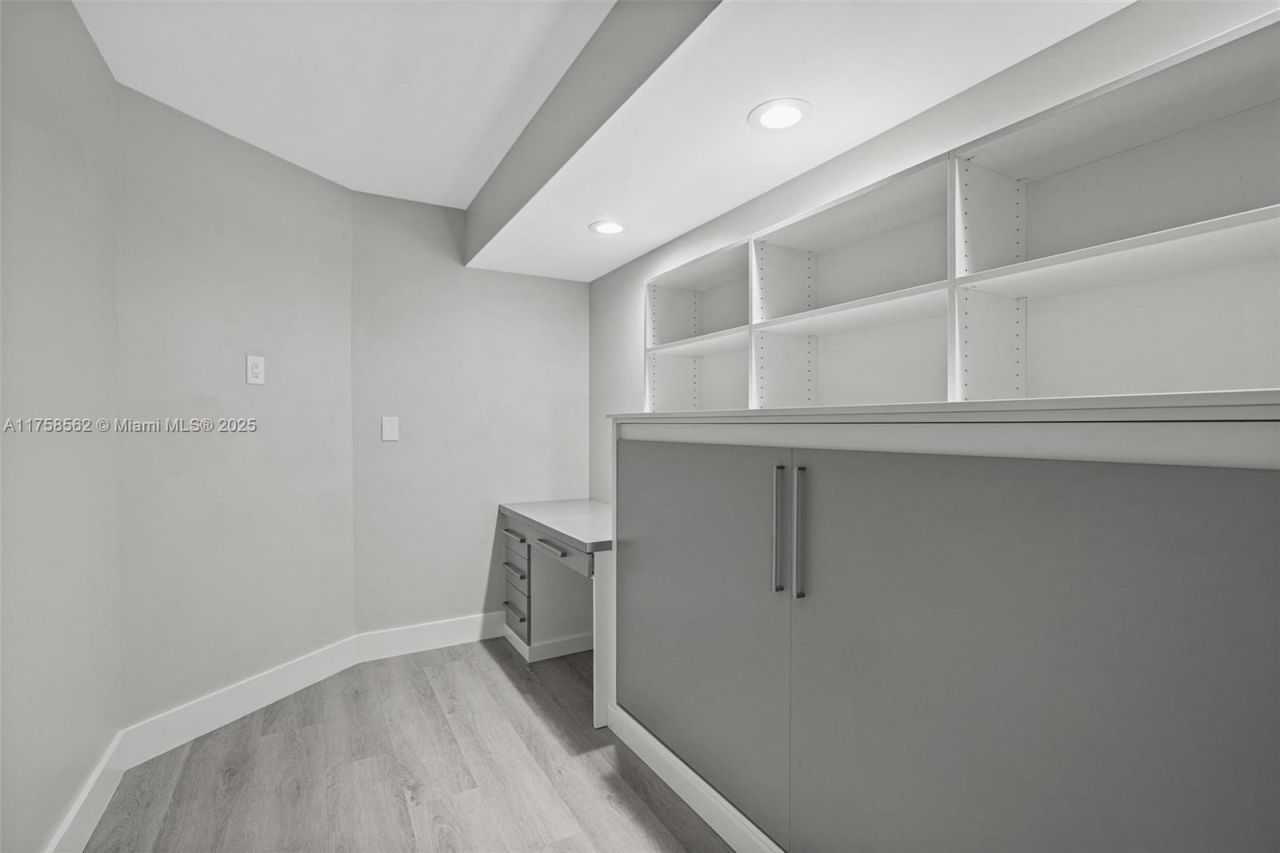 4132 S Carambola Cir S, Unit F406, Coconut Creek, FL 33066 Photo