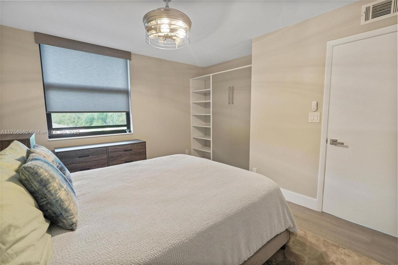 4132 S Carambola Cir S, Unit F406, Coconut Creek, FL 33066 Photo