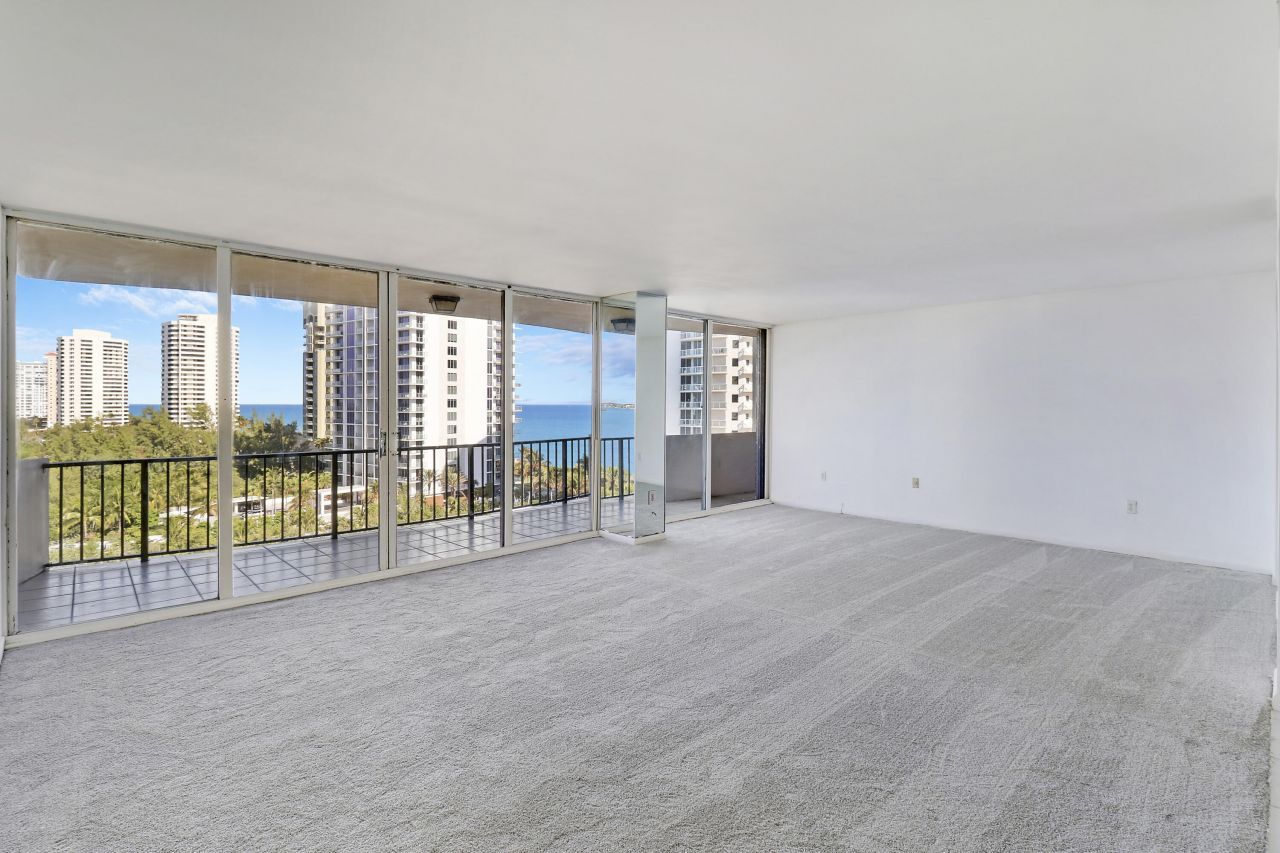 4200 N Ocean Drive, Unit 2-1005, Riviera Beach, FL 33404 Photo