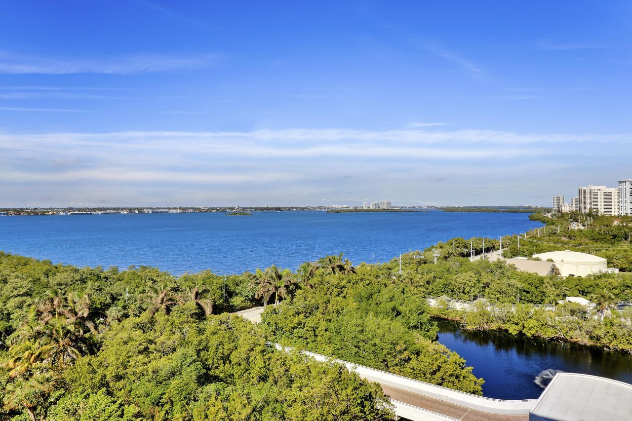 4200 N Ocean Drive, Unit 2-1005, Riviera Beach, FL 33404 Photo