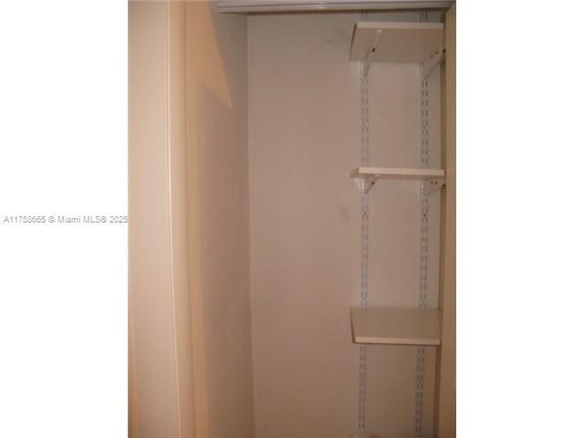 1035 Meridian Ave, Unit 5, Miami Beach, FL 33139 Photo