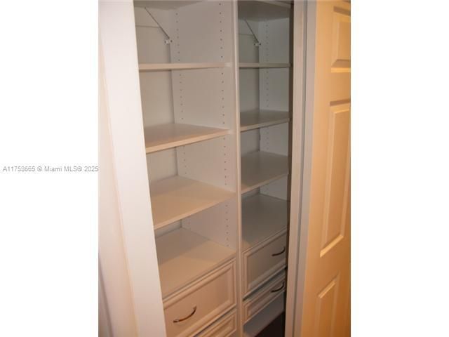 1035 Meridian Ave, Unit 5, Miami Beach, FL 33139 Photo