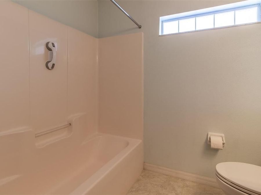 Property Image 46