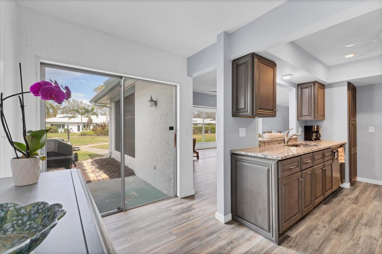 7402 8th Avenue W, Bradenton, FL 34209 Photo