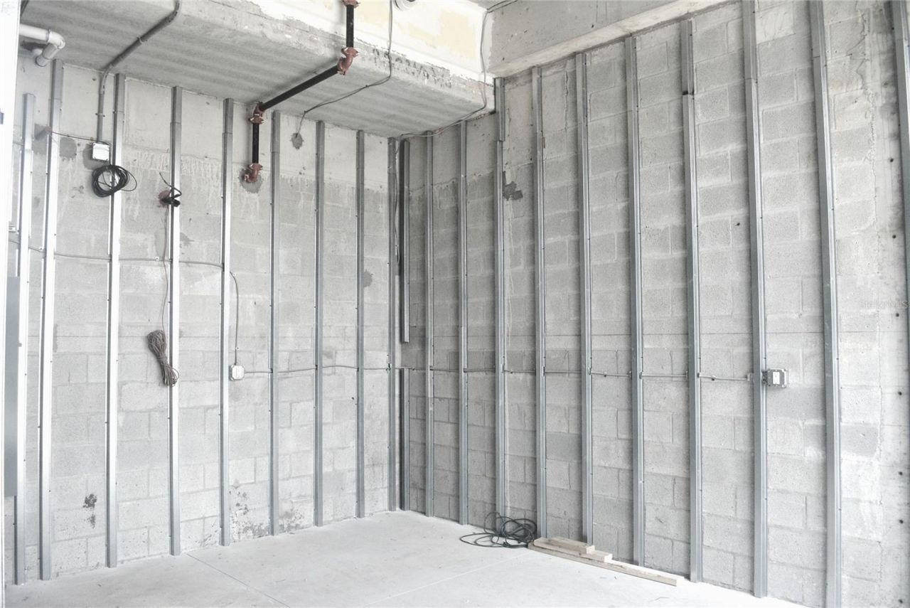 1558 4th Street, Unit 104, Sarasota, FL 34236 Photo