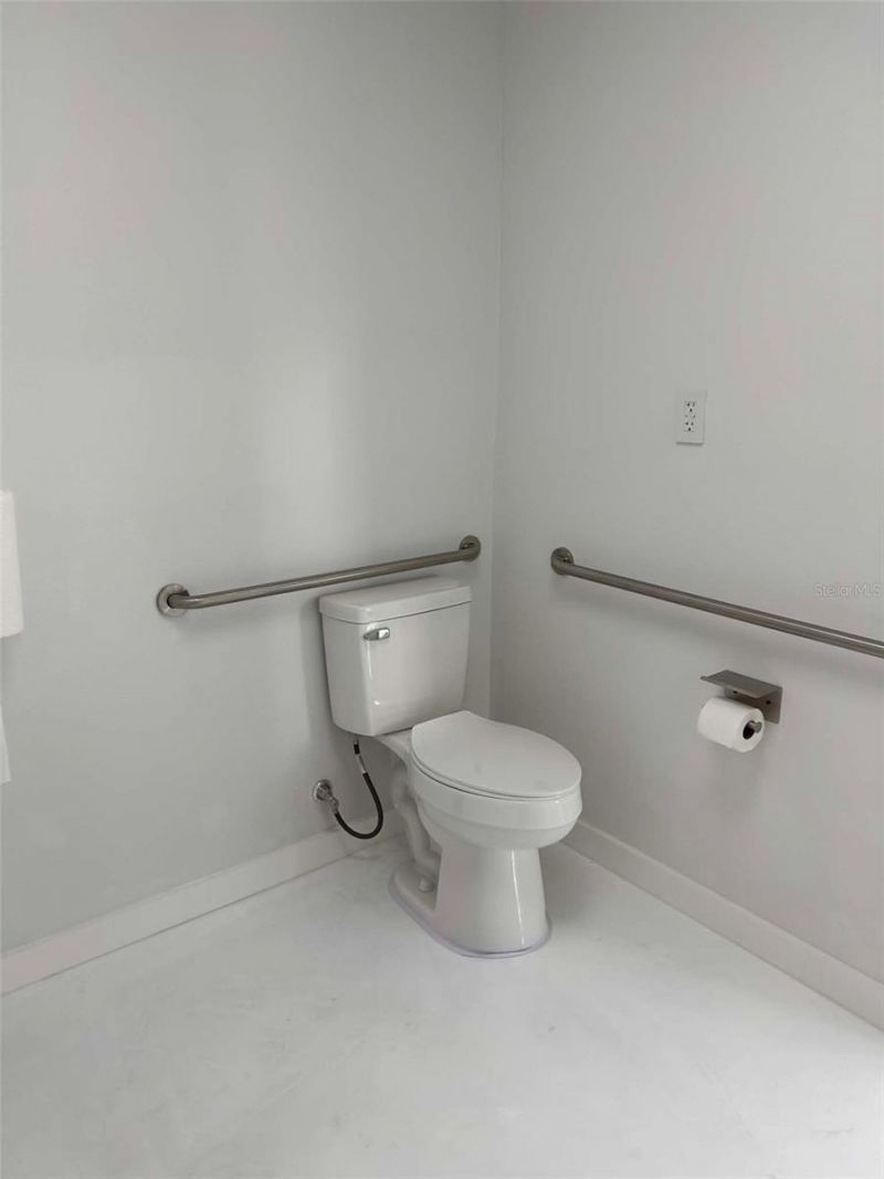 1558 4th Street, Unit 104, Sarasota, FL 34236 Photo