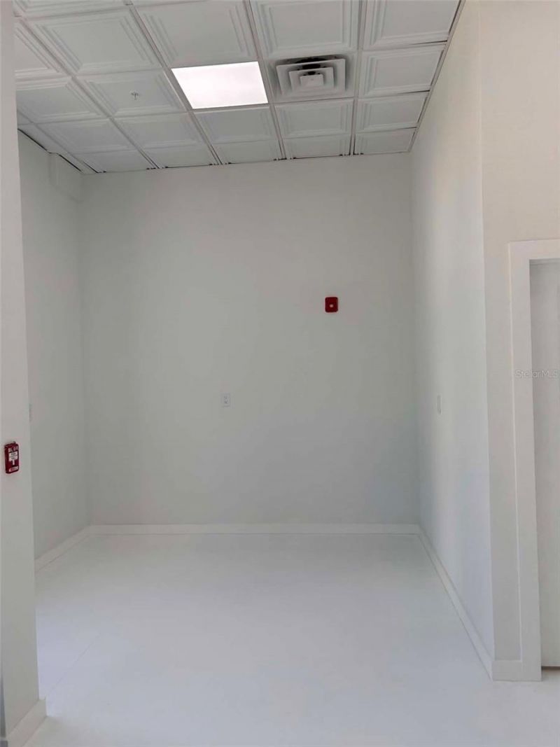 1558 4th Street, Unit 104, Sarasota, FL 34236 Photo