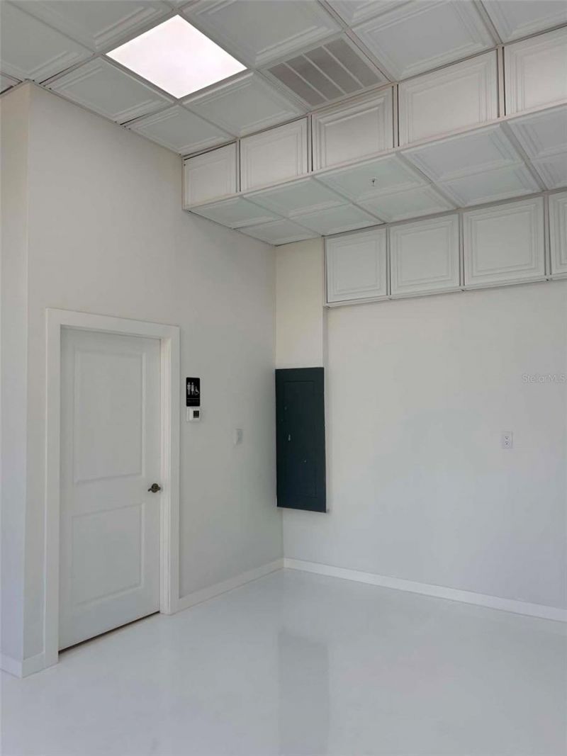 1558 4th Street, Unit 104, Sarasota, FL 34236 Photo