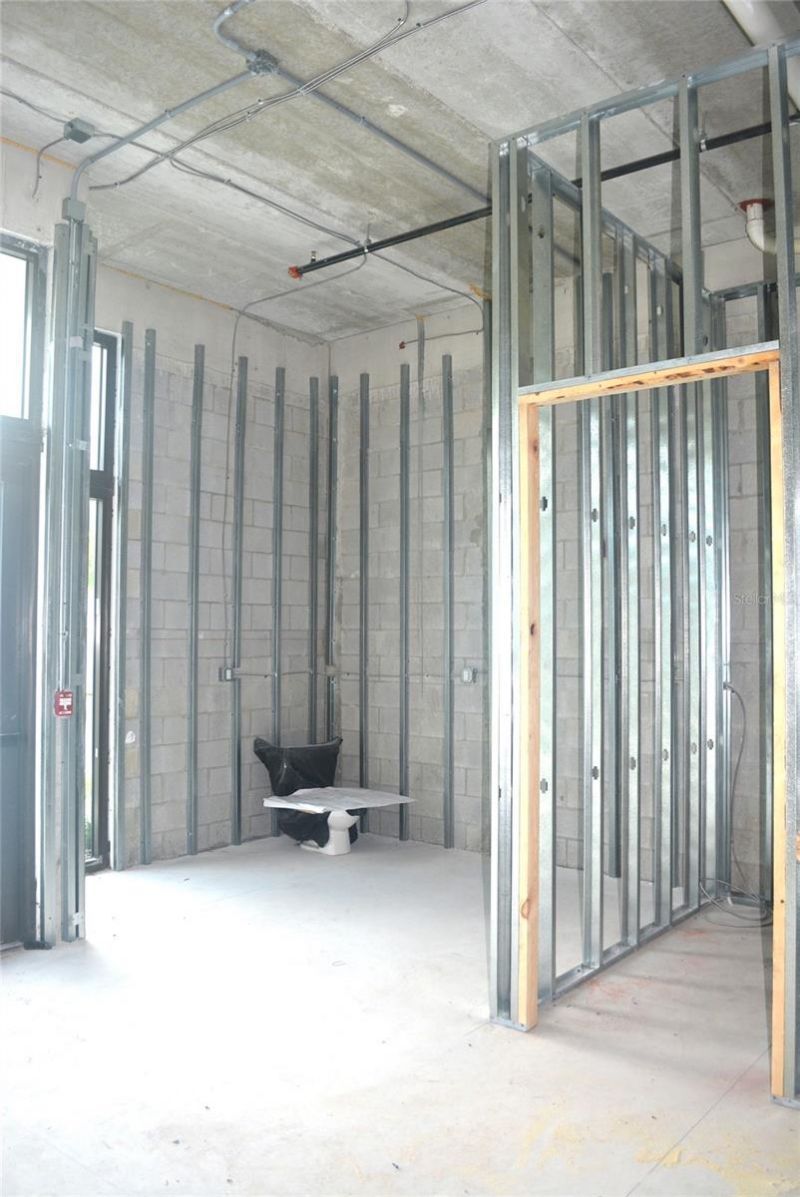 1558 4th Street, Unit 104, Sarasota, FL 34236 Photo