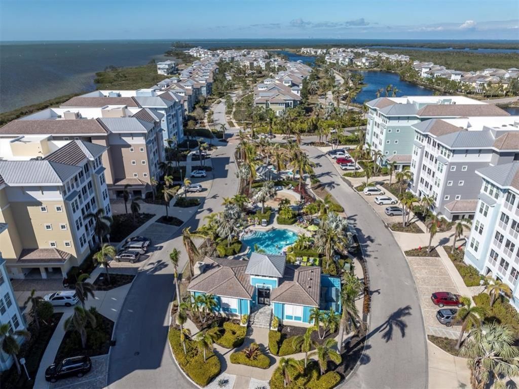 383 Aruba Circle, Unit 102, Bradenton, FL 34209 Photo