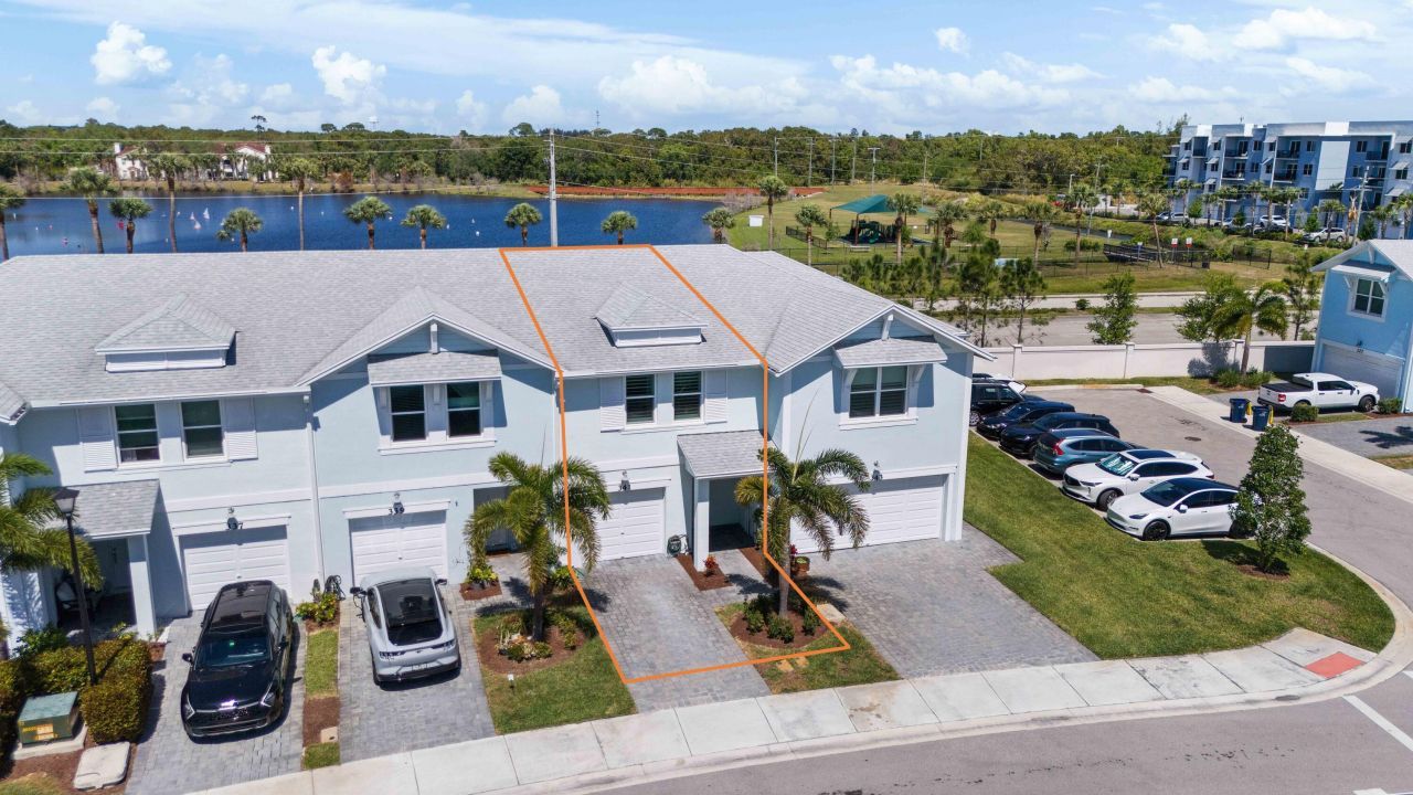 341 SE Halifax Lane, Stuart, FL 34994 Photo