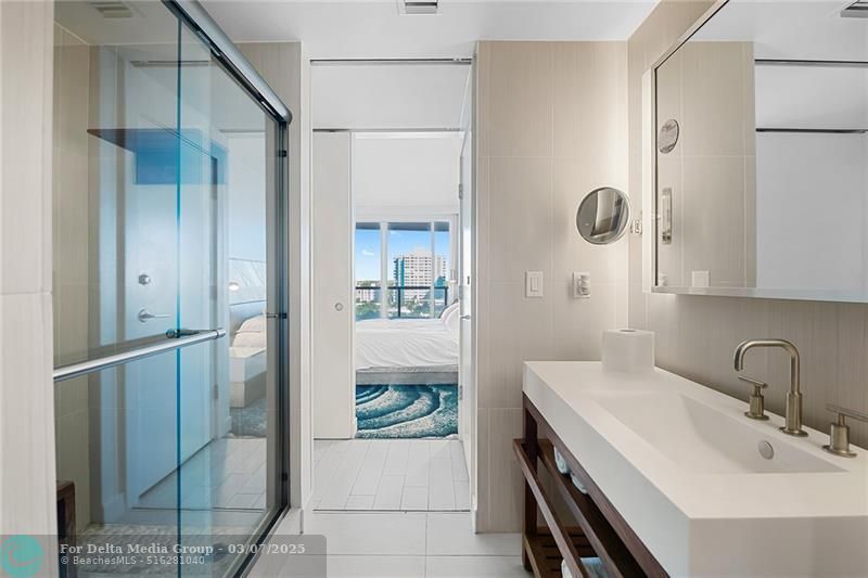3101 Bayshore, Unit 806, Fort Lauderdale, FL 33304 Photo