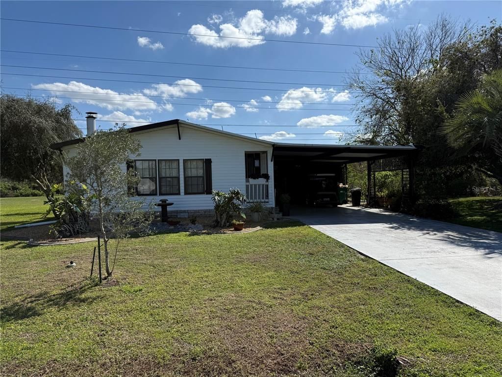 1 Robin Road, Wildwood, FL 34785 Main Photo