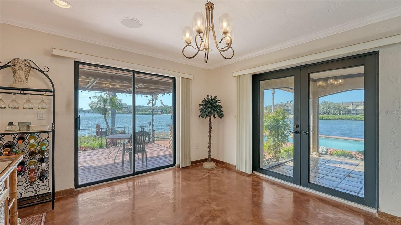 1444 Ridgewood Lane, Sarasota, FL 34231 Photo