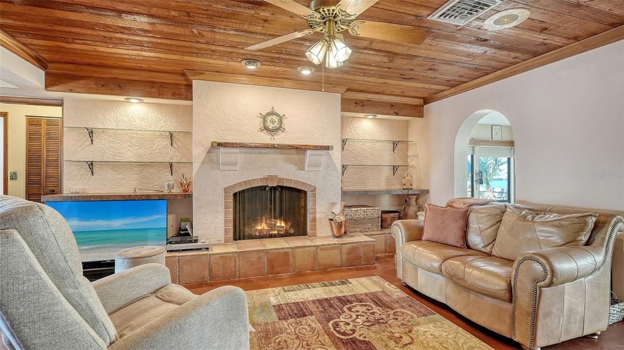 1444 Ridgewood Lane, Sarasota, FL 34231 Photo