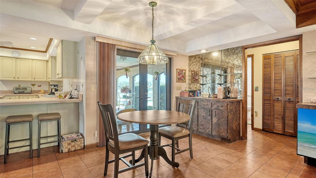 1444 Ridgewood Lane, Sarasota, FL 34231 Photo