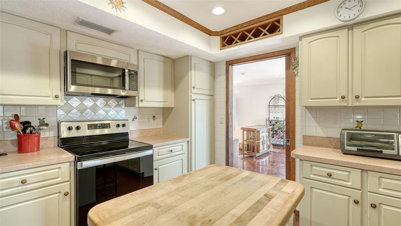1444 Ridgewood Lane, Sarasota, FL 34231 Photo